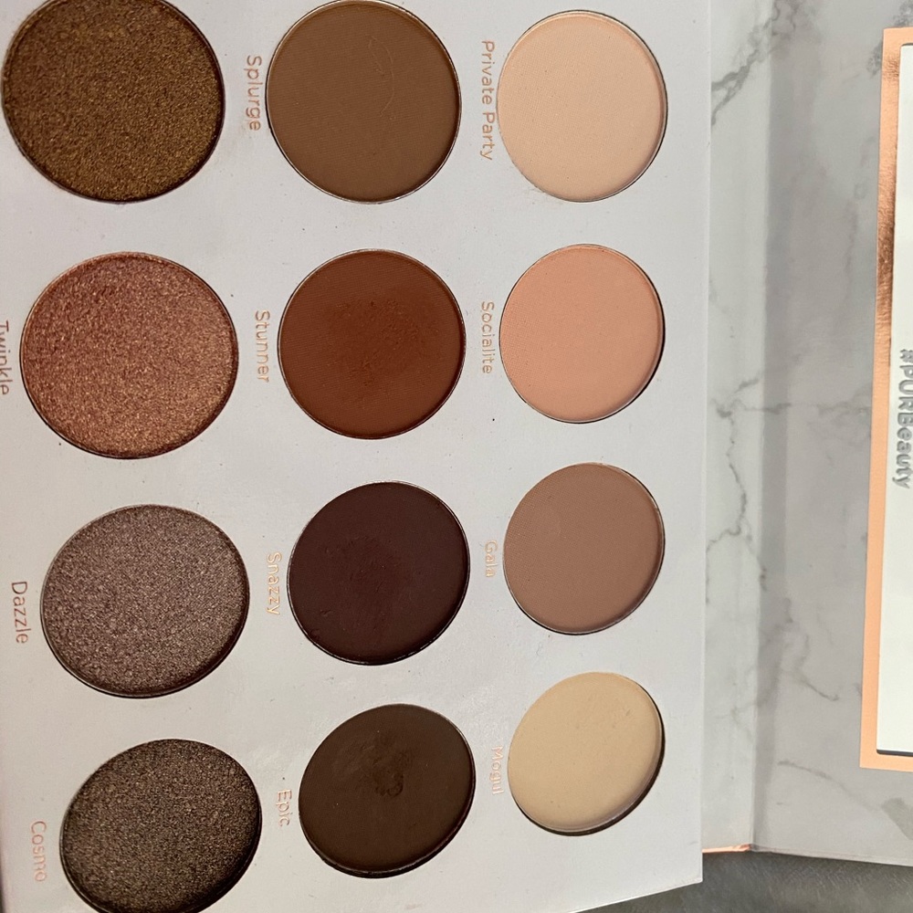Makeup bundle - Picture 2 of 4